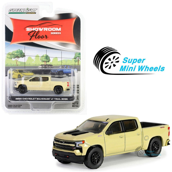 Greenlight 1:64 2023 Chevrolet Silverado LT Trail Boss Z71 – Sand Dune Metallic