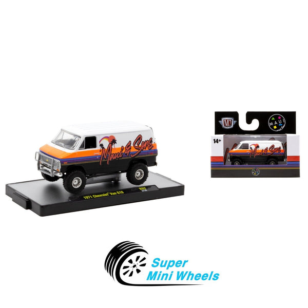 M2 Machines 1:64 - 1971 Chevrolet Van G10  R92 24-88