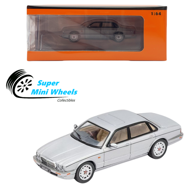 GCD 1:64 Jaguar XJR (X300)/XJ (X300) Silver Diecast Model Car