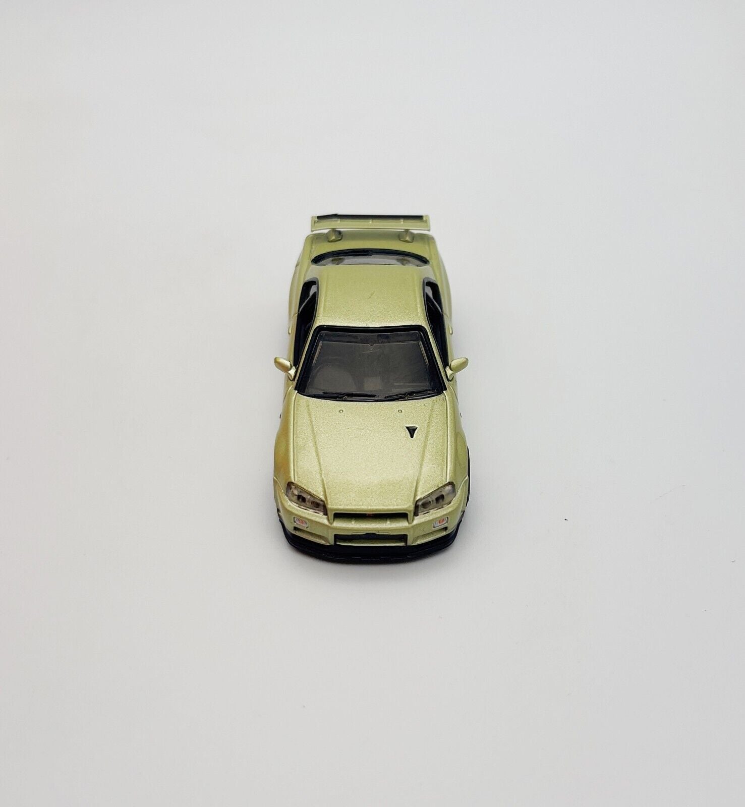 Hot Wheels 1:43 Nissan GT-R R34 V-spec II Nur with Nismo Parts