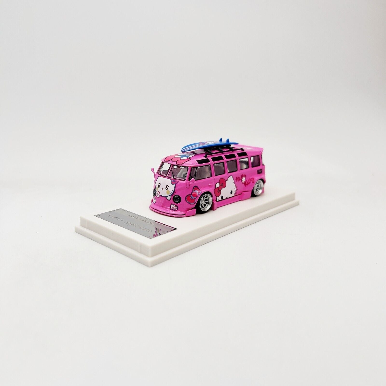 LMLF 1:64 VW T1 RWB BUS Hello Kitty - Diecast Car – Super Mini Wheels