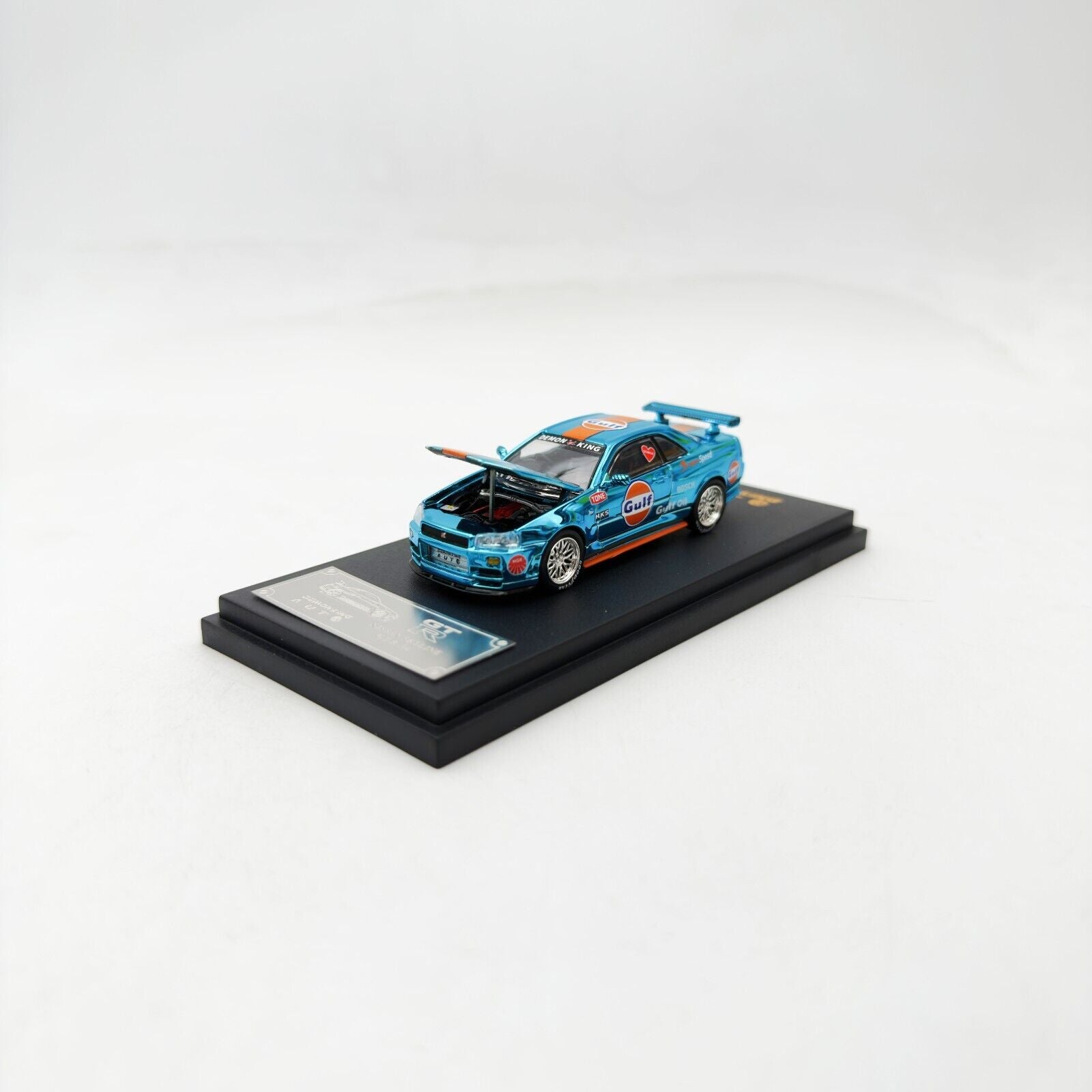 Demonking Auto 1:64 Nissan GTR R34 Chrome Gulf - Diecast Model