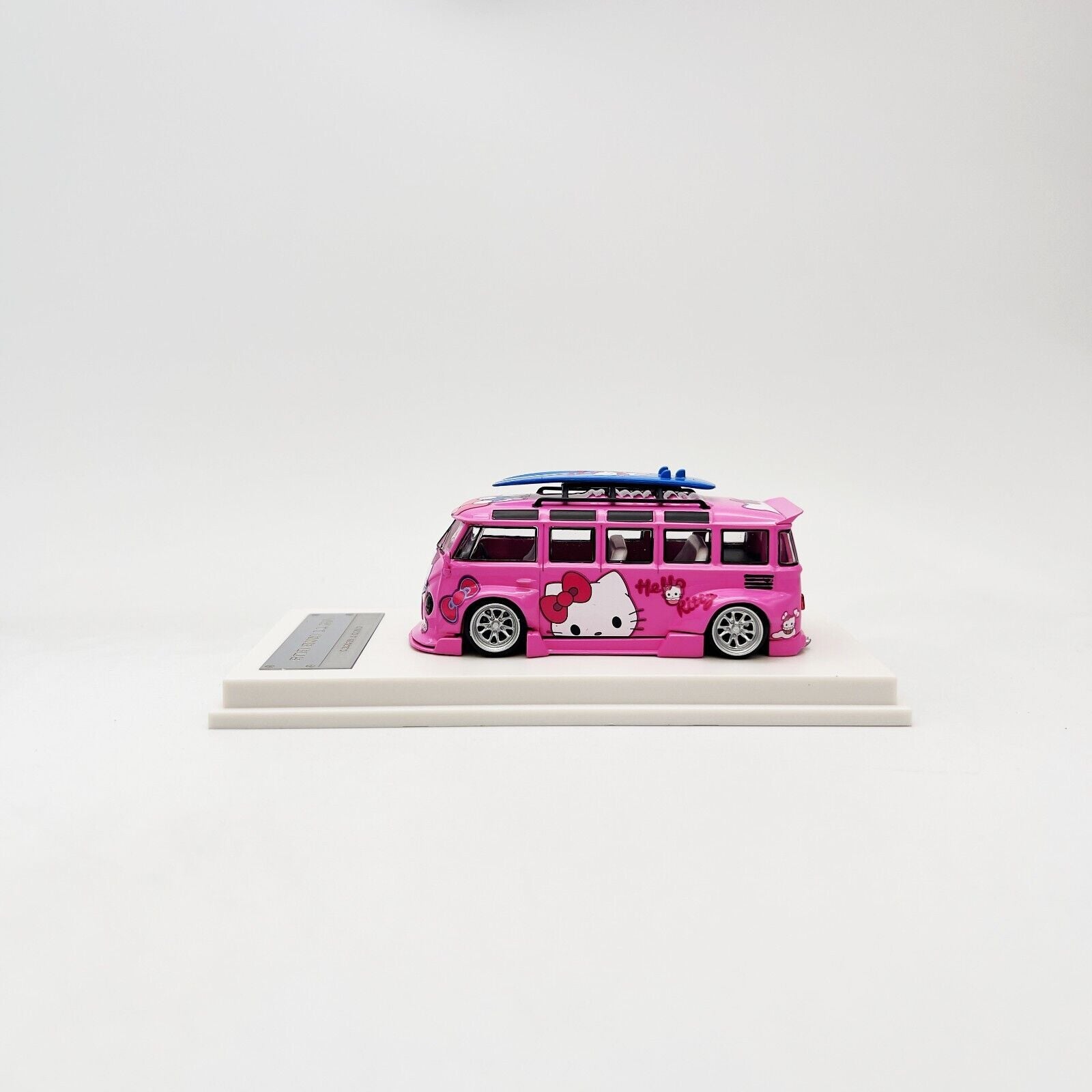 LMLF 1:64 VW T1 RWB BUS Hello Kitty - Diecast Car – Super Mini Wheels