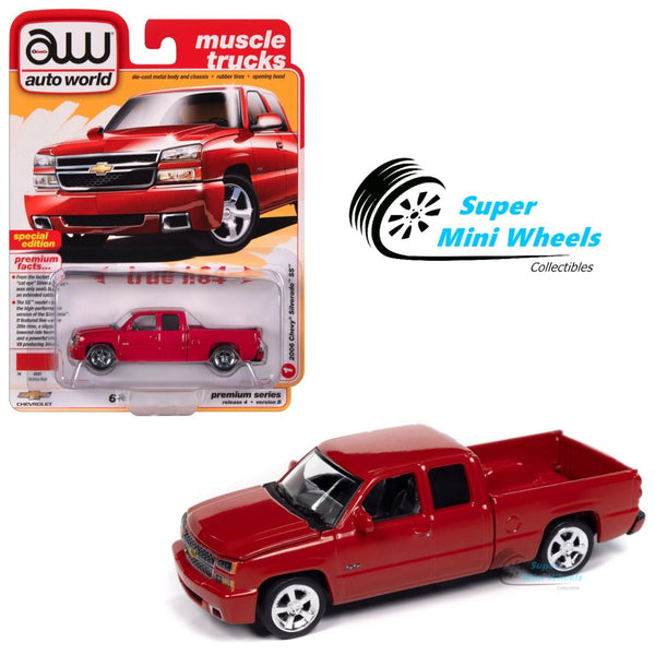 Auto World 1:64 2006 Chevy Silverado SS Truck (Extended Cab w/Fleetside Bed) Red