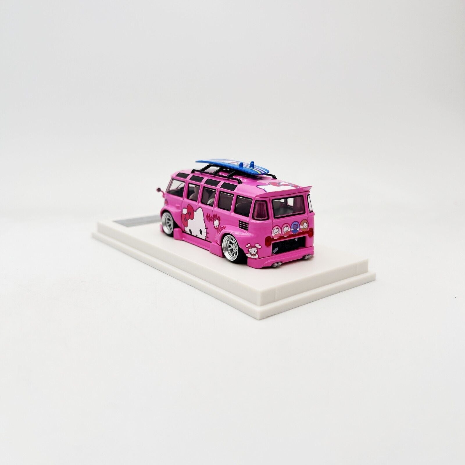 LMLF 1:64 VW T1 RWB BUS Hello Kitty - Diecast Car – Super Mini Wheels