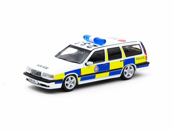 Tarmac Works 1:64 Volvo 850 Estate Police Car - HOBBY64