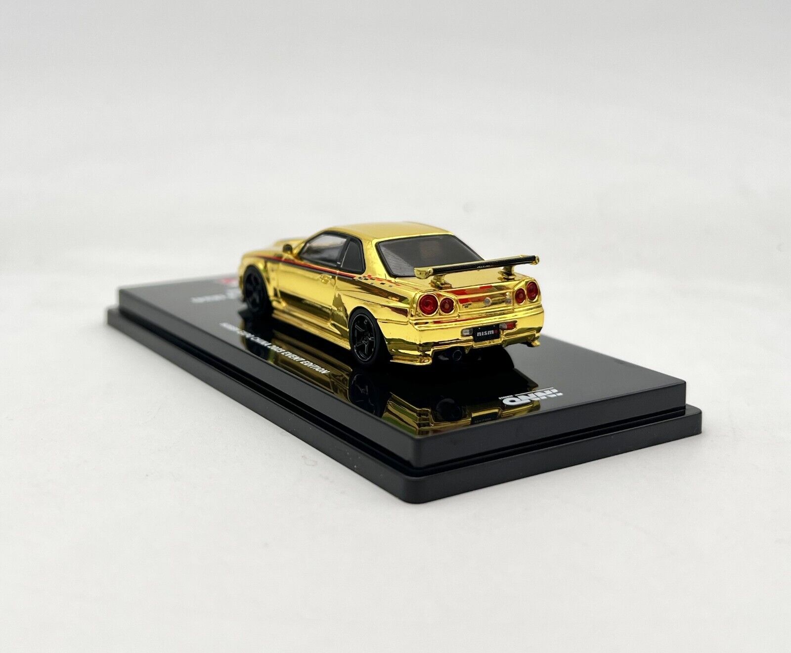 INNO64 1:64 Nissan Skyline GT-R R34 Hobby Expo CHINA 2023 Chrome 3