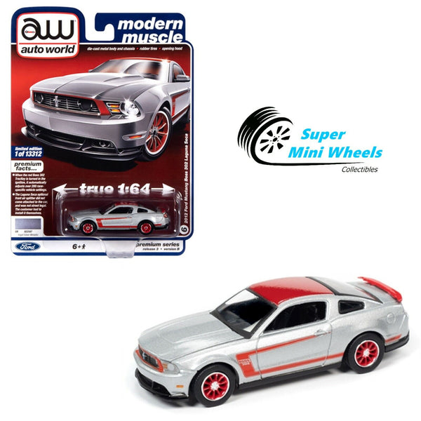 Auto World 1:64 - 2020 Premium - 2012 Ford Mustang Boss 302 (Silver)