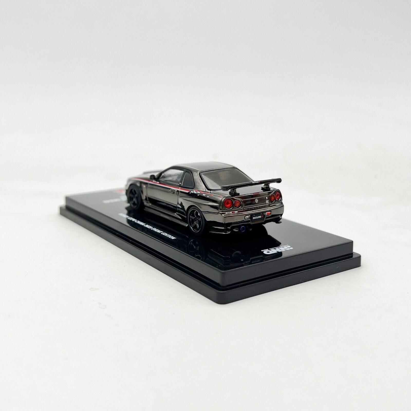 INNO64 1:64 Nissan Skyline GT-R R34 Hobby Expo CHINA 2023 Chrome 3